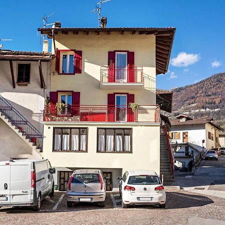 Apartmán Balconi Rossi Borgo Valsugana Exteriér fotografie